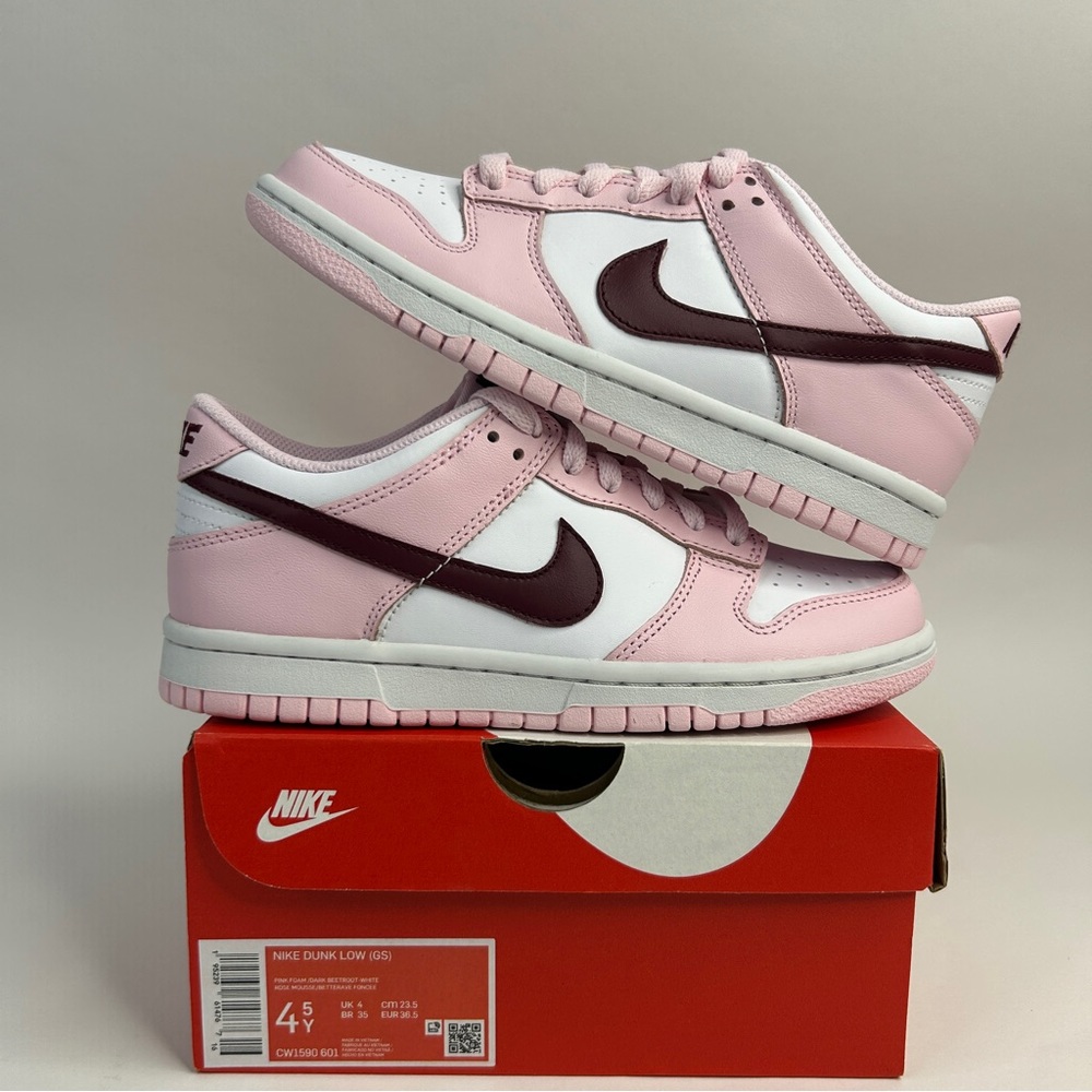 Nike Dunk Low GS “Pink Foam/Valentine’s Day” 2023 - Picture 1 of 4